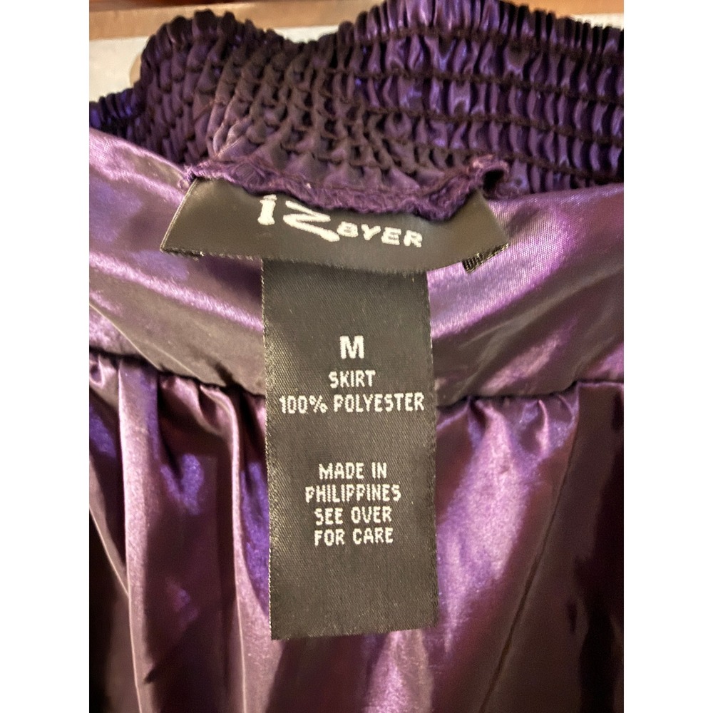 IZ Byer Satin Purple Rose‎ Shimmering with Elastic Waist Mini Skirt Size M  Goth - Picture 3 of 4